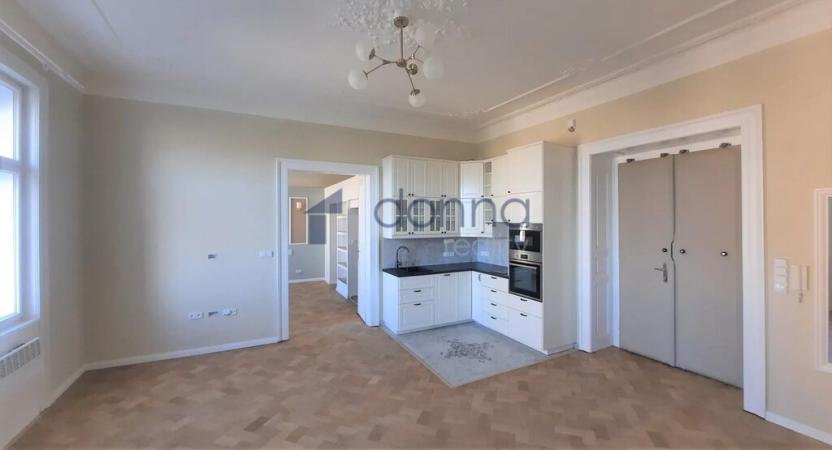 Pronájem bytu 2+kk, Praha, Na Smetance, 56 m2