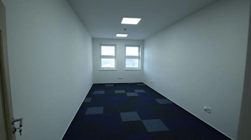 Pronájem kanceláře, Sedliště, 293 m2