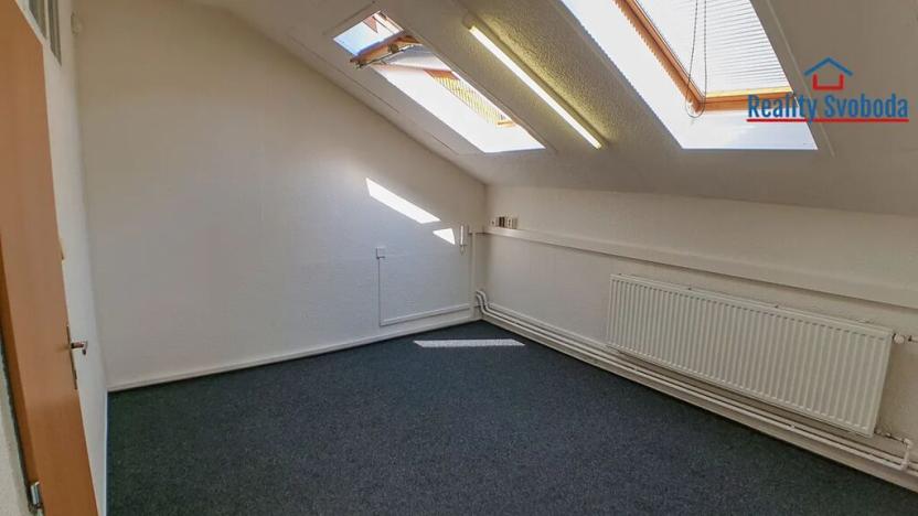 Pronájem kanceláře, Frýdek-Místek, tř. T. G. Masaryka, 19 m2