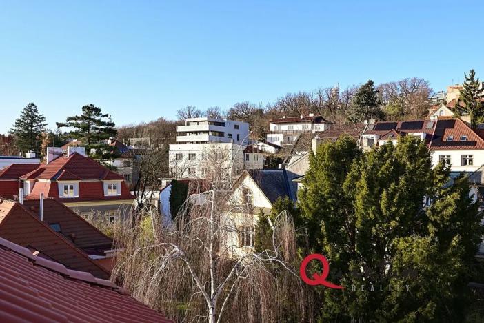 Prodej bytu 3+1, Praha - Smíchov, U Pernikářky, 98 m2