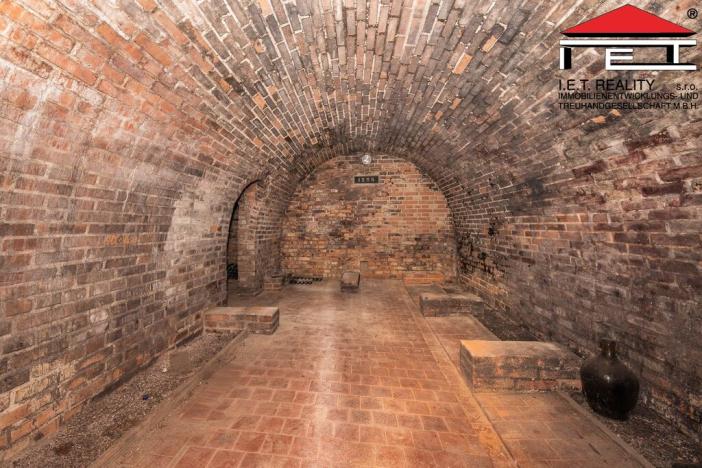 Prodej - jiné, Mikulov, Gagarinova, 120 m2