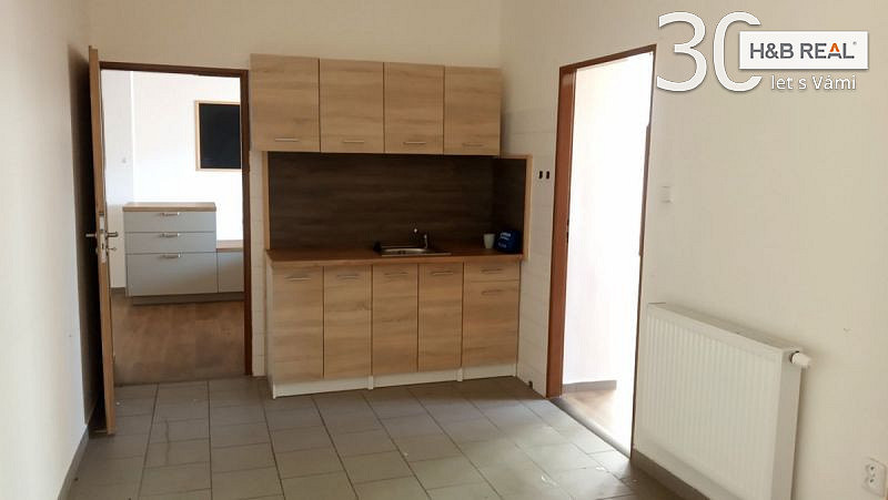 Pronájem obchodního prostoru, Hranice, 195 m2