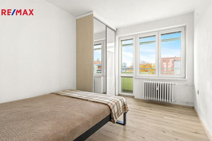 Prodej bytu 3+kk, Pardubice - Polabiny, Družstevní, 51 m2