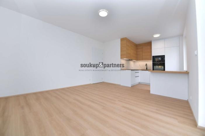 Pronájem bytu 2+kk, Praha - Prosek, Čakovická, 52 m2