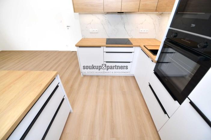 Pronájem bytu 2+kk, Praha - Prosek, Čakovická, 52 m2