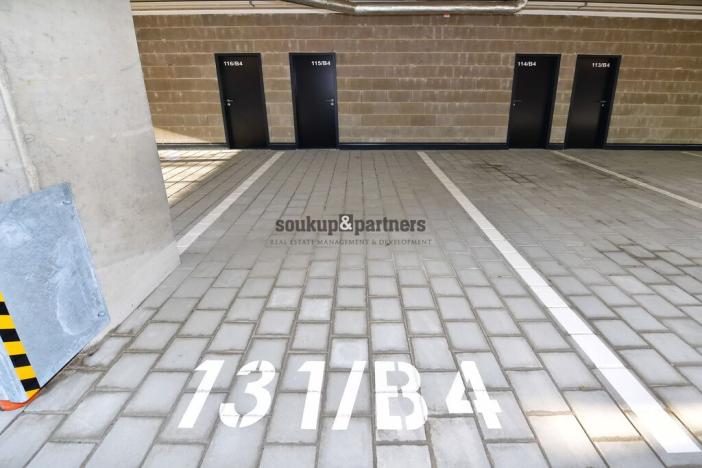 Pronájem bytu 2+kk, Praha - Prosek, Čakovická, 52 m2