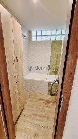 Pronájem bytu 3+kk, Praha, Hennerova, 72 m2