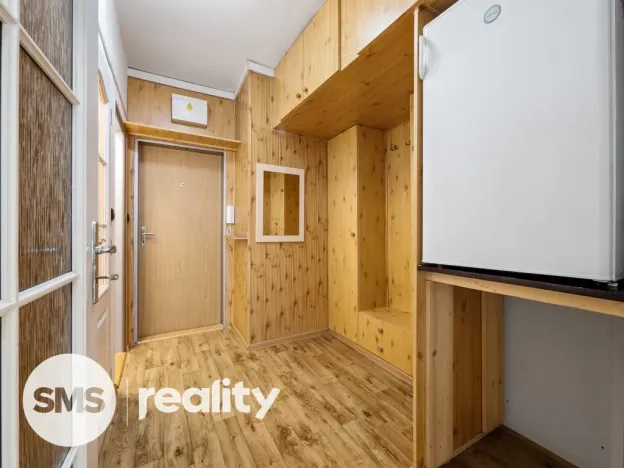 Pronájem bytu 1+kk, Třebíč - Nové Dvory, Velkomeziříčská, 28 m2