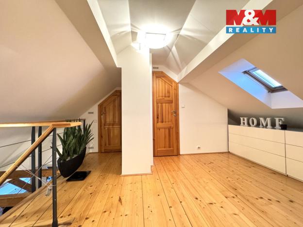 Prodej atypického bytu, Praha - Střešovice, Za Pohořelcem, 114 m2