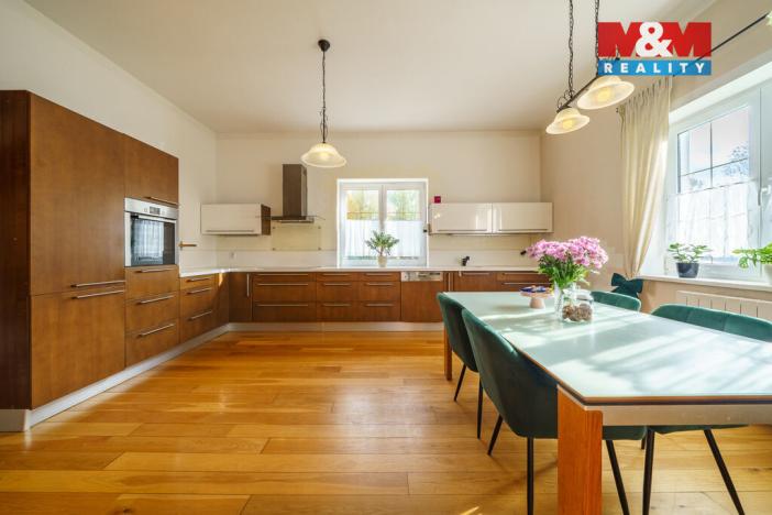 Prodej rodinného domu, Karlovy Vary - Hůrky, Motýlí, 244 m2