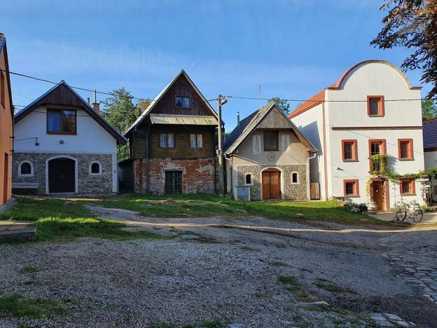 Prodej pozemku pro bydlení, Pouzdřany, Sklepní, 187 m2