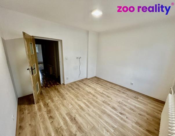 Prodej bytu 3+1, Mojné, 61 m2