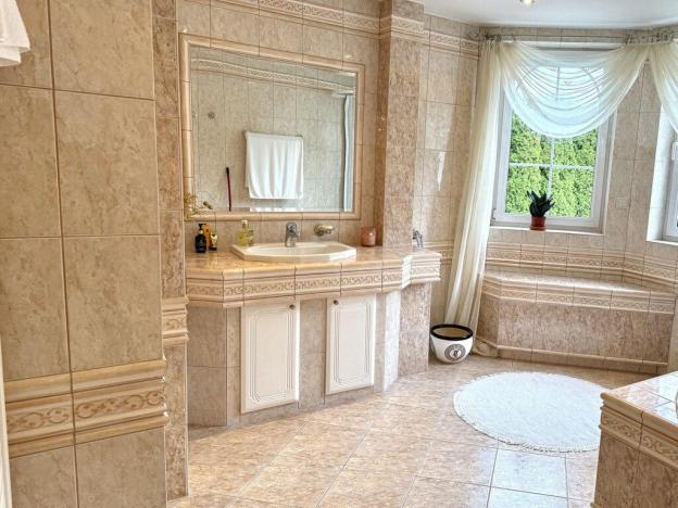 Prodej rodinného domu, Praha - Újezd nad Lesy, Hulická, 320 m2