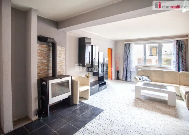 Pronájem bytu 5+kk, Sezimovo Ústí, Šafaříkova, 107 m2
