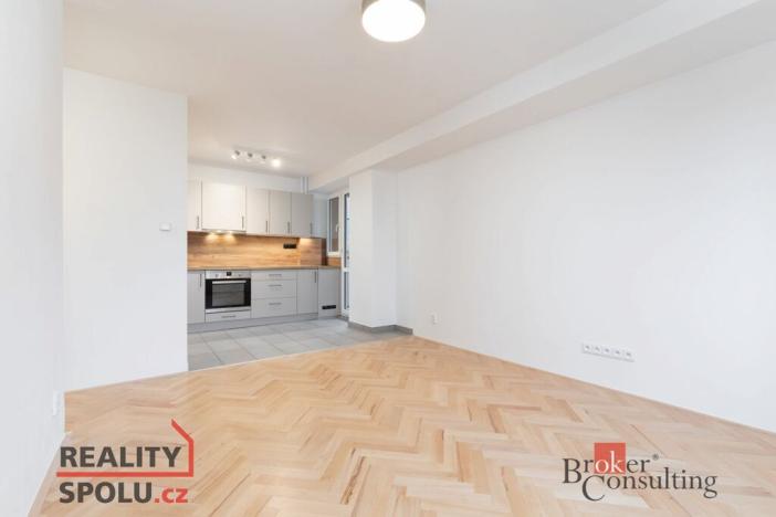 Pronájem bytu 2+kk, Ostrava - Poruba, Svojsíkova, 41 m2