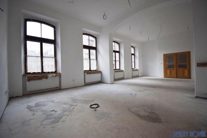 Prodej kanceláře, Teplice, Českobratrská, 88 m2