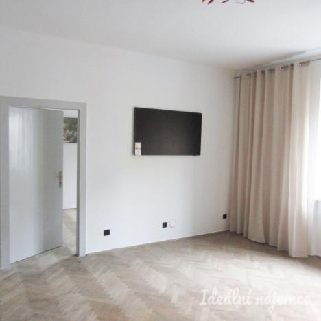 Pronájem bytu 2+1, Znojmo, Hálkova, 64 m2