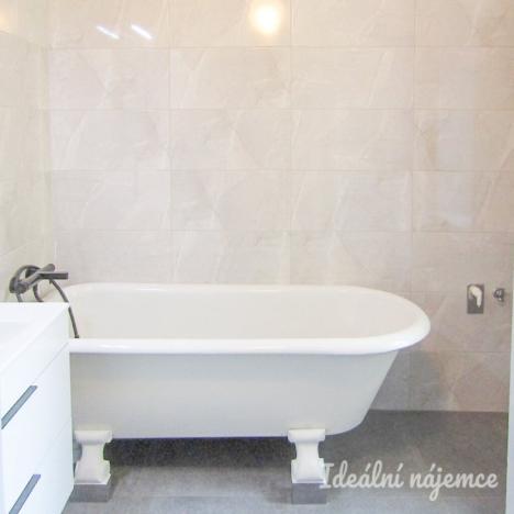 Pronájem bytu 2+1, Znojmo, Hálkova, 64 m2