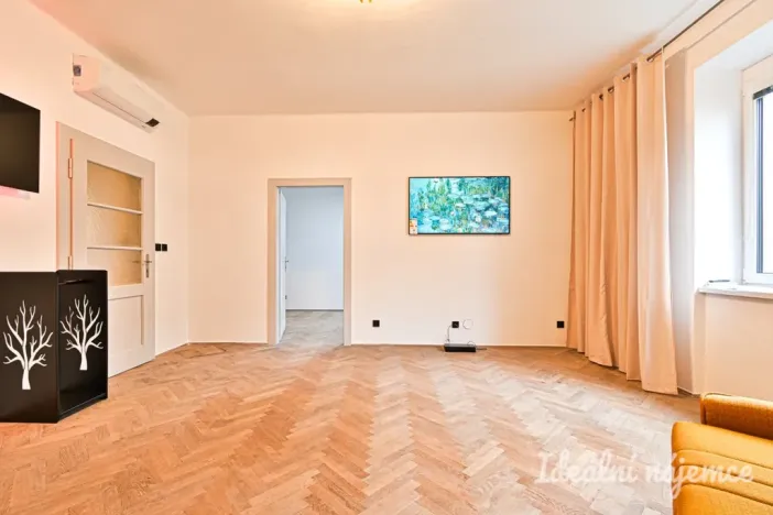 Pronájem bytu 2+1, Znojmo, Hálkova, 64 m2