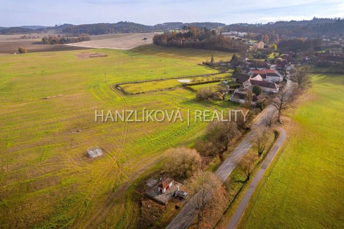 Prodej pozemku pro bydlení, Mačkov, 4056 m2