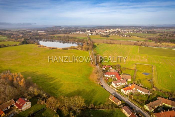 Prodej pozemku pro bydlení, Mačkov, 4056 m2