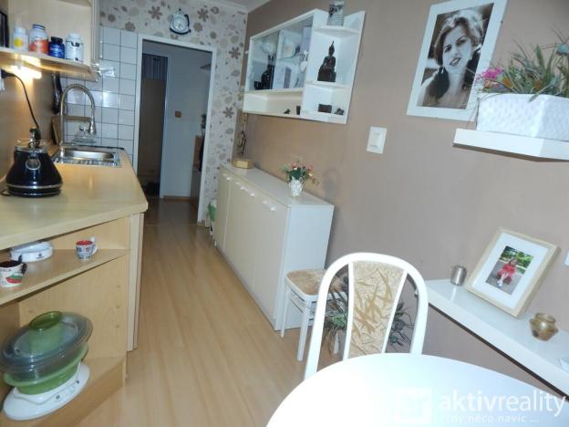 Prodej bytu 2+1, Chomutov, Bezručova, 60 m2