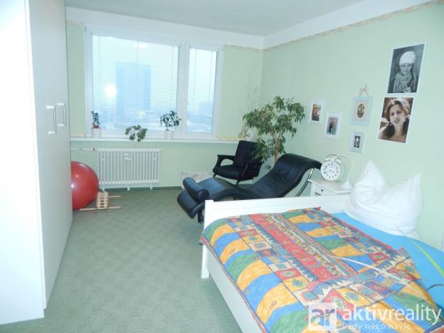 Prodej bytu 2+1, Chomutov, Bezručova, 60 m2