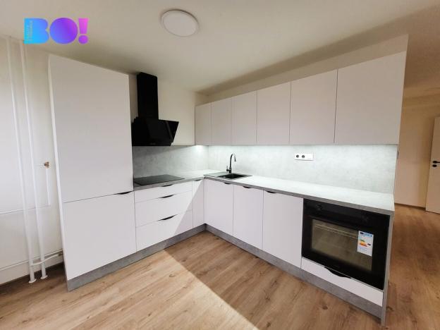 Pronájem bytu 2+kk, Karviná, Bratr. Veverkových, 51 m2