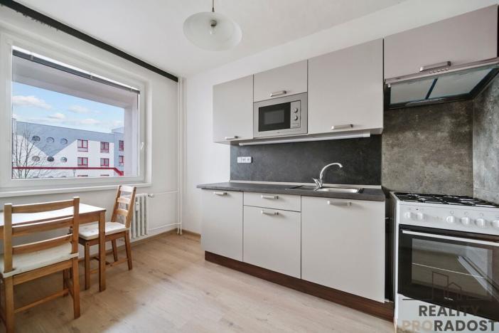 Pronájem bytu 1+1, Pardubice - Bílé Předměstí, Spojilská, 40 m2