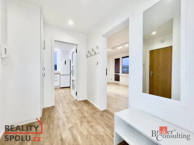 Pronájem bytu 3+1, Praha - Michle, Pod dálnicí, 83 m2