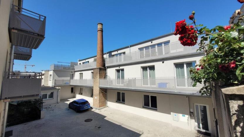 Pronájem bytu 1+kk, Praha - Strašnice, Strančická, 33 m2