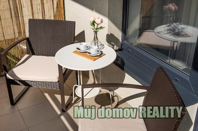 Pronájem bytu 2+kk, Praha - Střížkov, Makedonská, 55 m2