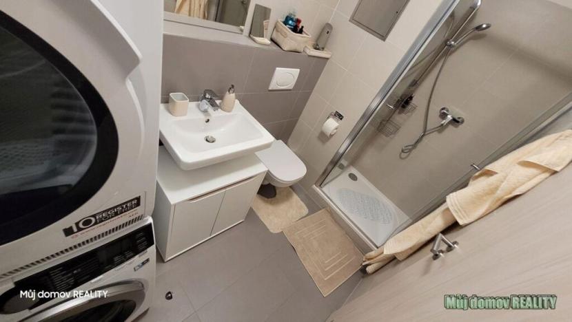 Pronájem bytu 2+kk, Praha - Letňany, Miroslava Hajna, 50 m2