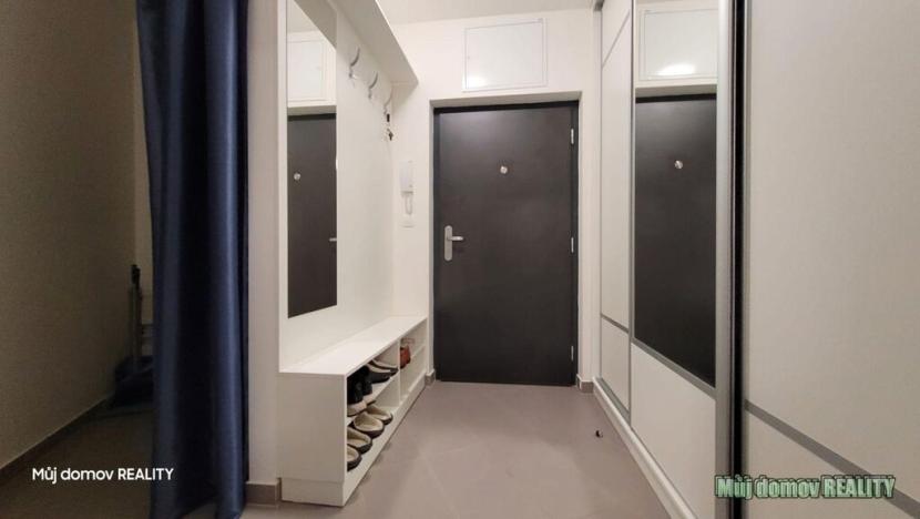 Pronájem bytu 2+kk, Praha - Letňany, Miroslava Hajna, 50 m2