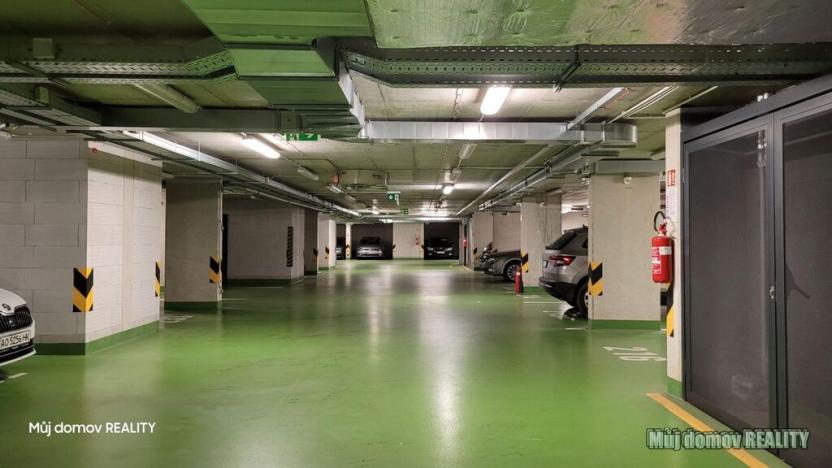 Pronájem bytu 2+kk, Praha - Letňany, Miroslava Hajna, 50 m2