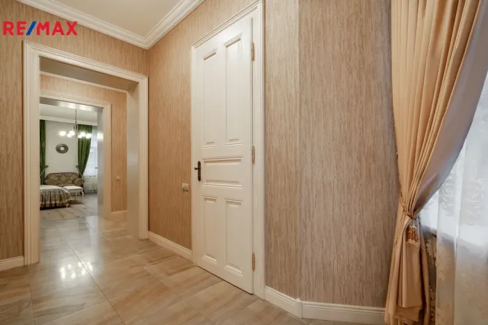 Pronájem bytu 3+1, Karlovy Vary, Dr. Davida Bechera, 130 m2