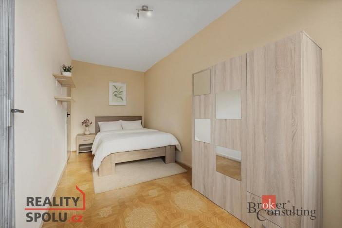 Prodej bytu 2+1, Olomouc - Neředín, Stiborova, 44 m2