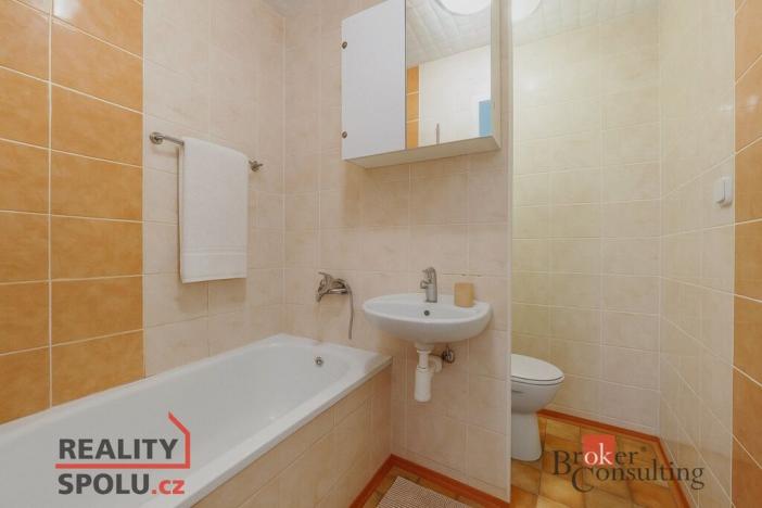 Prodej bytu 2+1, Olomouc - Neředín, Stiborova, 44 m2