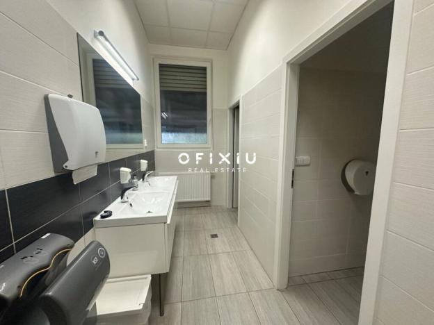 Pronájem kanceláře, Brno, Traťová, 204 m2