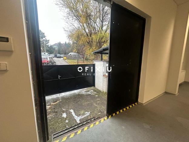 Pronájem kanceláře, Brno, Traťová, 204 m2