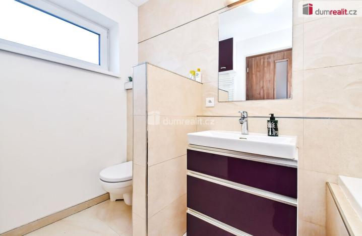 Prodej rodinného domu, Chýně, Hájecká, 104 m2