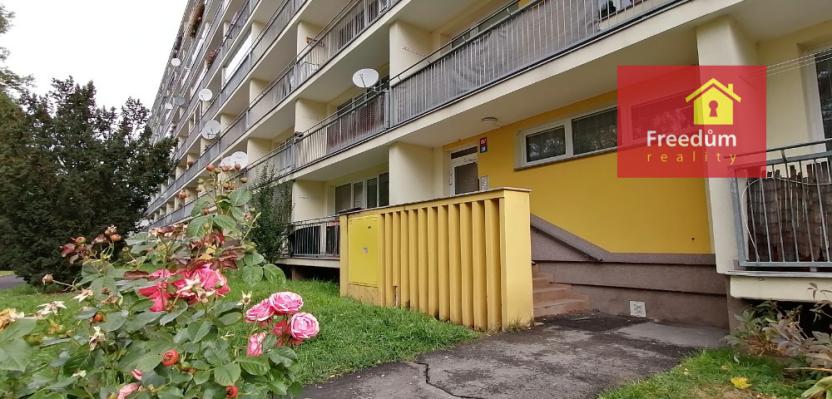 Prodej bytu 3+1, Teplice - Trnovany, Antonína Sochora, 71 m2