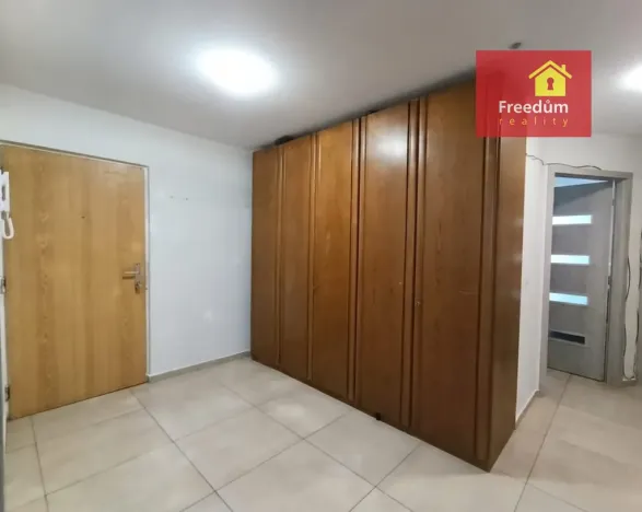 Prodej bytu 3+1, Teplice - Trnovany, Antonína Sochora, 71 m2