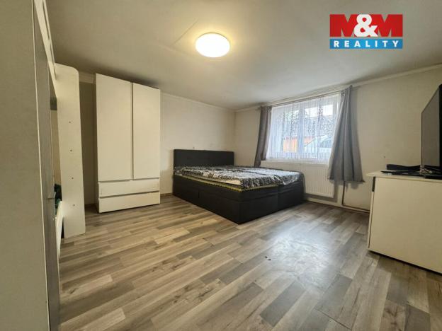 Prodej rodinného domu, Božice, 165 m2