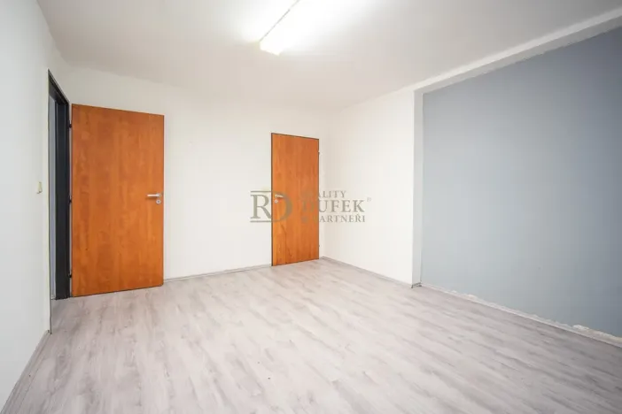 Pronájem skladu, Brandýs nad Labem-Stará Boleslav, Hluchov, 323 m2
