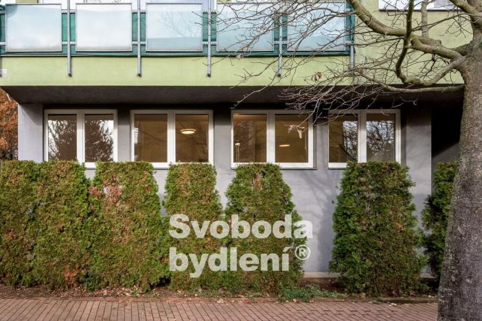 Pronájem bytu 2+kk, Praha - Troja, K Haltýři, 59 m2