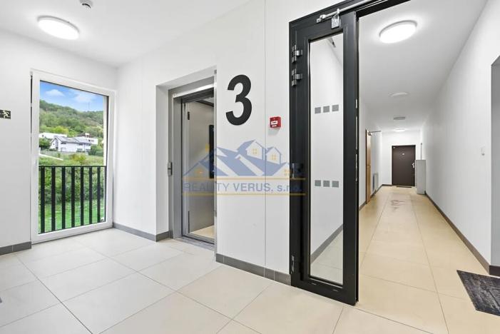 Pronájem bytu 3+kk, Beroun, U Židovského hřbitova, 77 m2