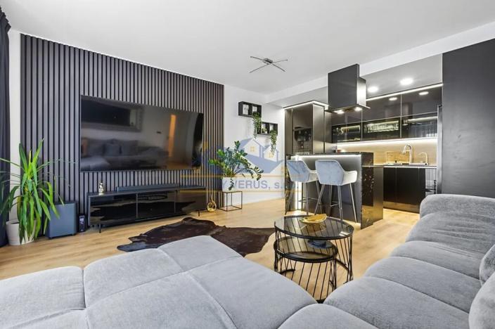 Pronájem bytu 3+kk, Beroun, U Židovského hřbitova, 77 m2