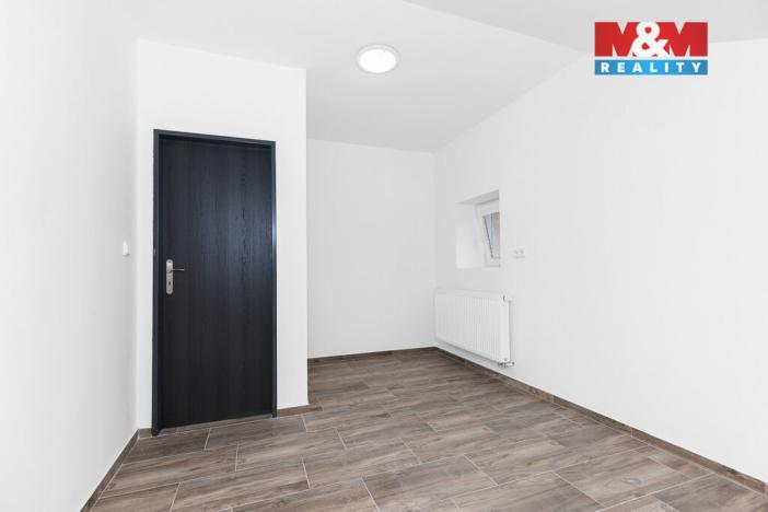 Pronájem bytu 3+1, Pardubice - Bílé Předměstí, Dašická, 80 m2