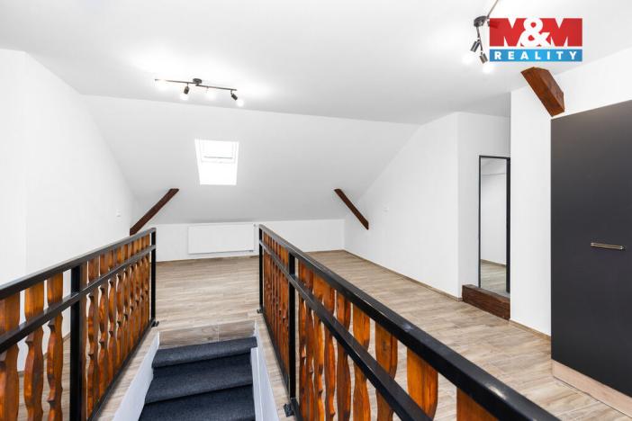 Pronájem bytu 3+1, Pardubice - Bílé Předměstí, Dašická, 80 m2